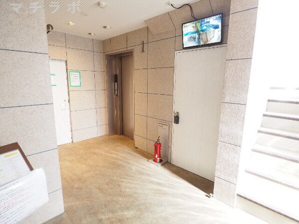 鶴舞駅 徒歩3分 4階の物件外観写真